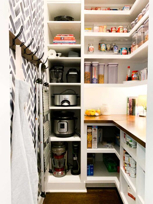 28 Ways to Organize a Walk-In Pantry for Maximum Storage